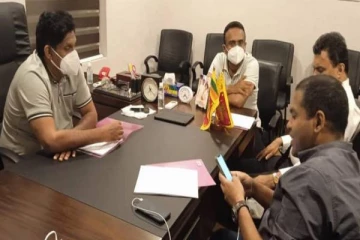 எதிர்க்கட்சித் தலைவர் சிரேஸ்ட உறுப்பினர்களுடன் அவசர சந்திப்பு