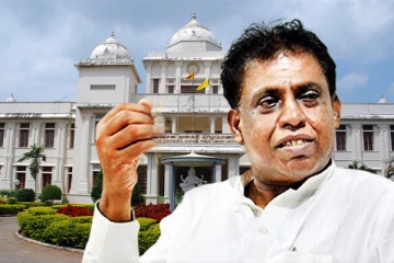 யாழ்.பொதுசன நூலகம் தீயூட்டி எரிக்கப்பட்டதின் 42ஆவது ஆண்டு நினைவேந்தல்(Photos)