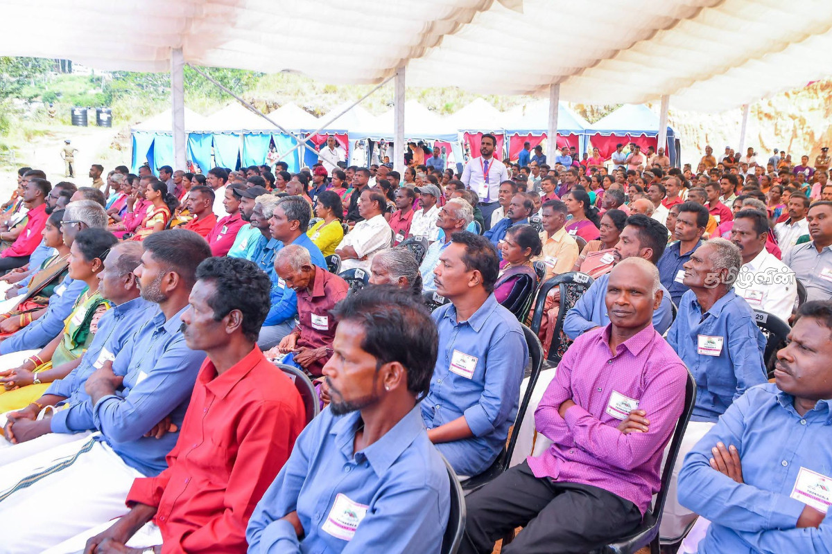 இந்தியாவில் உள்ள இலங்கை அகதிகள் நாட்டுக்குத் திரும்ப வசதி செய்யப்படும் - ஜனாதிபதி அநுர தெரிவிப்பு | Anura Kumar Statement About Sri Lankan Refugees இந்தியாவில் உள்ள இலங்கை அகதிகள் நாட்டுக்குத் திரும்ப வசதி செய்யப்படும் - ஜனாதிபதி அநுர தெரிவிப்பு | Anura Kumar Statement About Sri Lankan Refugees