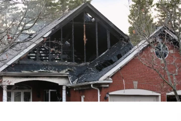 ஸ்கார்பரோவில் ஏற்பட்ட தீவிபத்தில் 80-வயதான மூதாட்டி பலி