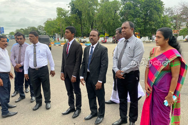 க.பொ.த. உயர்தரப் பரீட்சையில் திறமையை வெளிப்படுத்திய வடக்கு, கிழக்கு மாணவர்கள் (Photos) | G C E Exam 2021 Student