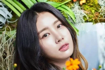 22 வயதில் உலகின் இளம் தொழில்நுட்ப பில்லியனர் பெண் - யார் இந்த கிம் ஜங்-யூன்?