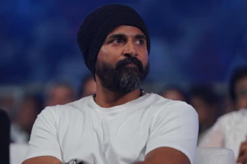 சிவகார்த்திகேயன் தலையை தொப்பி போட்டு மறைக்க என்ன காரணம் தெரியுமா?