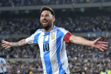 இந்தியா வரும் மெஸ்ஸியின் பயணத்திட்டங்கள் - ஒரு புகைப்படம் எடுக்க இத்தனை லட்சம் கட்டணமா?