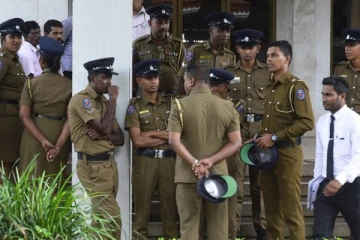 சகோதரனை கொடூரமாக கொலை செய்த 14 வயது சிறுவன்