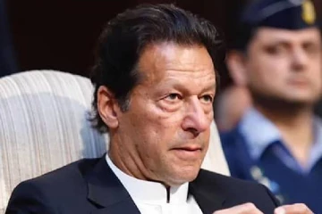 ரூ.18 கோடி பரிசு... சுருட்டிய முன்னாள் பிரதமர் மீது புகார்