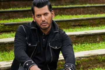 வெளிநாட்டு பயணம் டூ படப்பிடிப்பு தளம் இடையில் நோ ரெஸ்ட் கலக்கும் நடிகர் விஷால்...