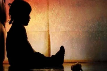 இலங்கையில் மீண்டுமொரு அதிர்ச்சி சம்பவம்: யாழில் 3 வயது சிறுமி மாயம்!