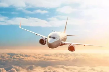 நடுவானில் மோதிக்கொள்ளவிருந்த இரு விமானம்; தானியங்கி விடுத்த எச்சரிக்கை!