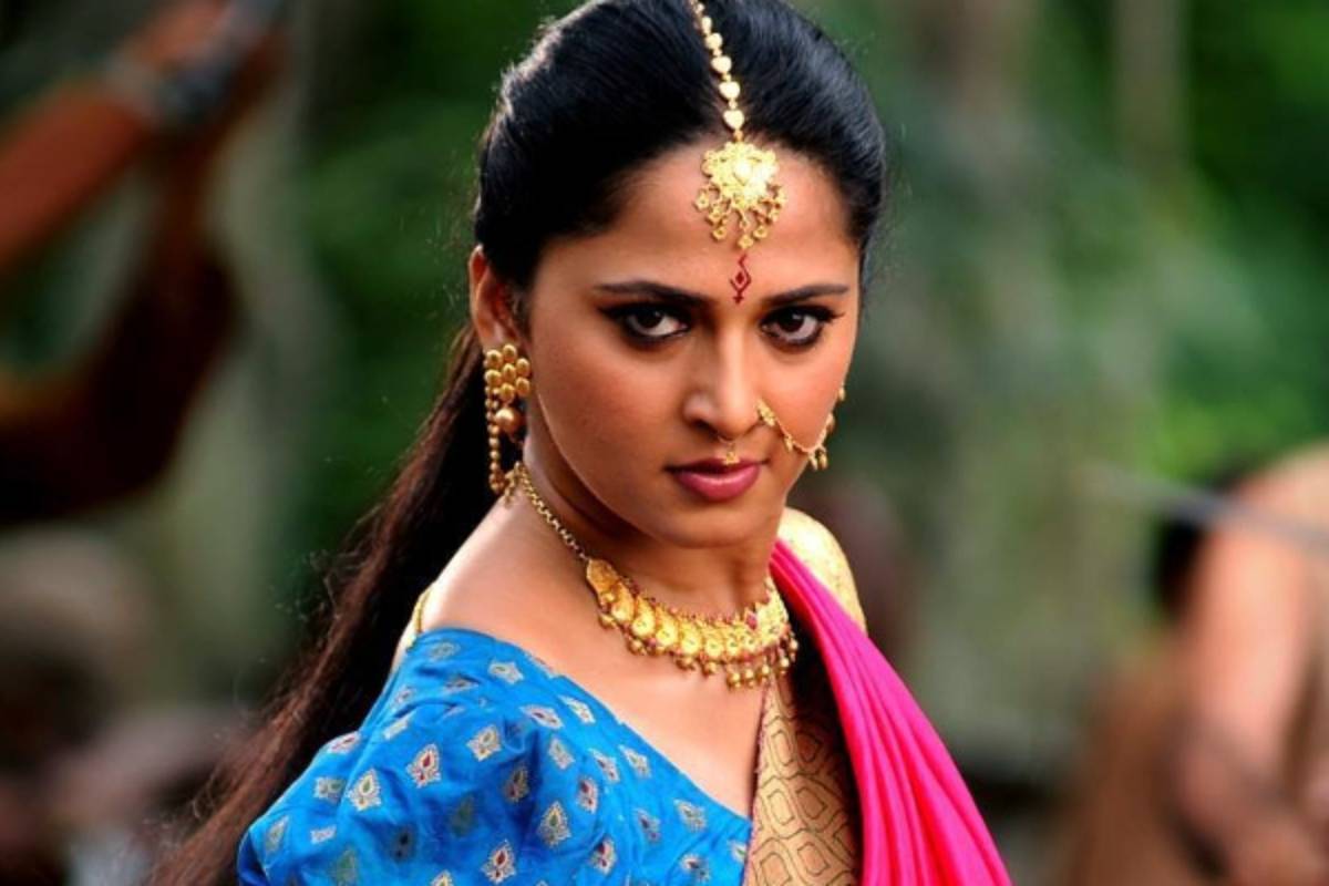 44 வயதில் நடிகை அனுஷ்காவுக்கு திருமணம் - மாப்பிளை யார் தெரியுமா? | Actress Anushka Gets Married Businessman 44 வயதில் நடிகை அனுஷ்காவுக்கு திருமணம் - மாப்பிளை யார் தெரியுமா? | Actress Anushka Gets Married Businessman