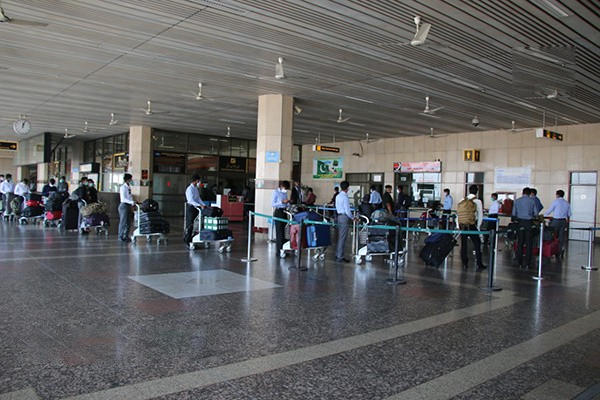பாகிஸ்தானிற்கு பறந்த 26 இலங்கை மாணவர்கள்! | 26 Sri Lankan Students Flew To Pakistan