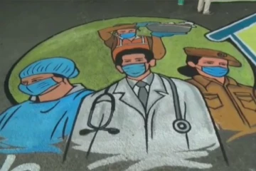 ஓவியங்கள் மூலம் கொரோனா விழிப்புணர்வு ஏற்படுத்திய தன்னார்வலர்கள்