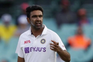 இங்கிலாந்துக்கு எதிரான போட்டியில் தமிழன் அஸ்வினை ஏன் இந்திய அணியில் சேர்க்கல? கடும் கோபத்தில் ரசிகர்கள்