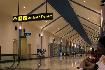 கட்டுநாயக்க விமான நிலையத்தில் பொது மக்களுக்கு விதிக்கப்பட்ட தடை