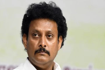 தமிழக அமைச்சர் அன்பில் மகேஷ்க்கு நெஞ்சுவலி? மருத்துவமனையில் அனுமதி