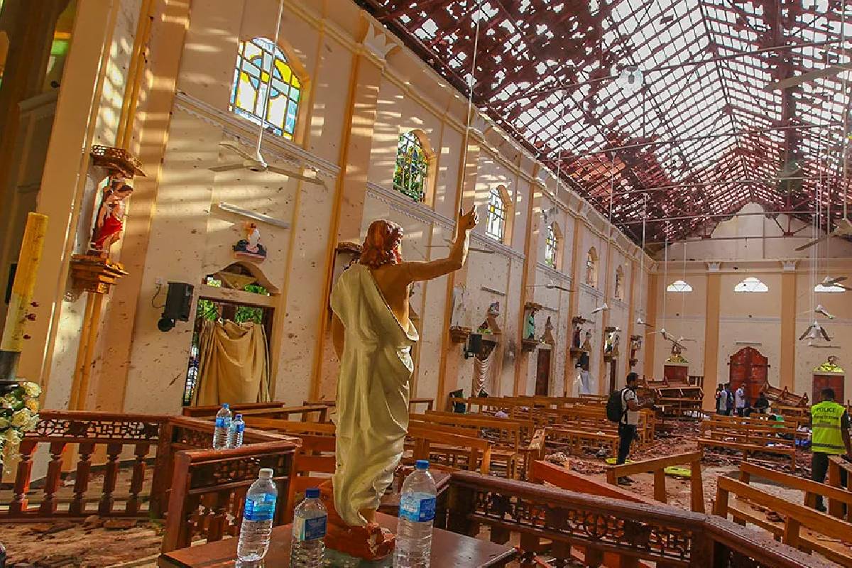 உயிர்த்த ஞாயிறு தாக்குதல் குறித்து முன்னாள் சட்டமா அதிபரையும் விசாரிக்க வேண்டும்! விஜயதாச ராஜபக்ச | Investigated Easter Attacks Wijeyadasa Rajapaksa