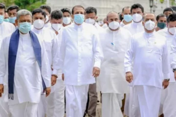 நம்பிக்கையில்லாப் பிரேரணைக்கு சுதந்திரக் கட்சி நிபந்தனையற்ற ஆதரவு