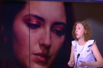 தற்கொலைக்கு தூண்டிய சமூக ஊடகம்: பிரான்சில் நீதிமன்றம் சென்றுள்ள பெற்றோர்