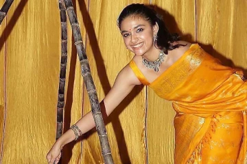 பொங்கல் வைத்த கீர்த்தி சுரேஷ்.. உடன் இருக்கும் பிரபல ஹீரோயின்! வைரல் போட்டோஸ்