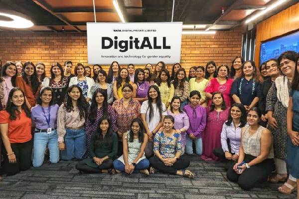 TCS தந்த அதிர்ச்சி அடங்கும் முன்னர்... 50 சதவீத ஊழியர்களை வீட்டுக்கு அனுப்பும் ஒரு டாடா நிறுவனம் | This Tata Company Laid Off