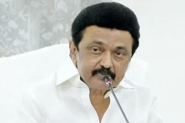 உக்ரைனில் சிக்கித்தவிக்கும் தமிழக மாணவர்கள் தாயகம் திரும்புவதற்கான முழு செலவை அரசு ஏற்கும் - முதலமைச்சர் மு.க.ஸ்டாலின் - தமிழ்நாடு