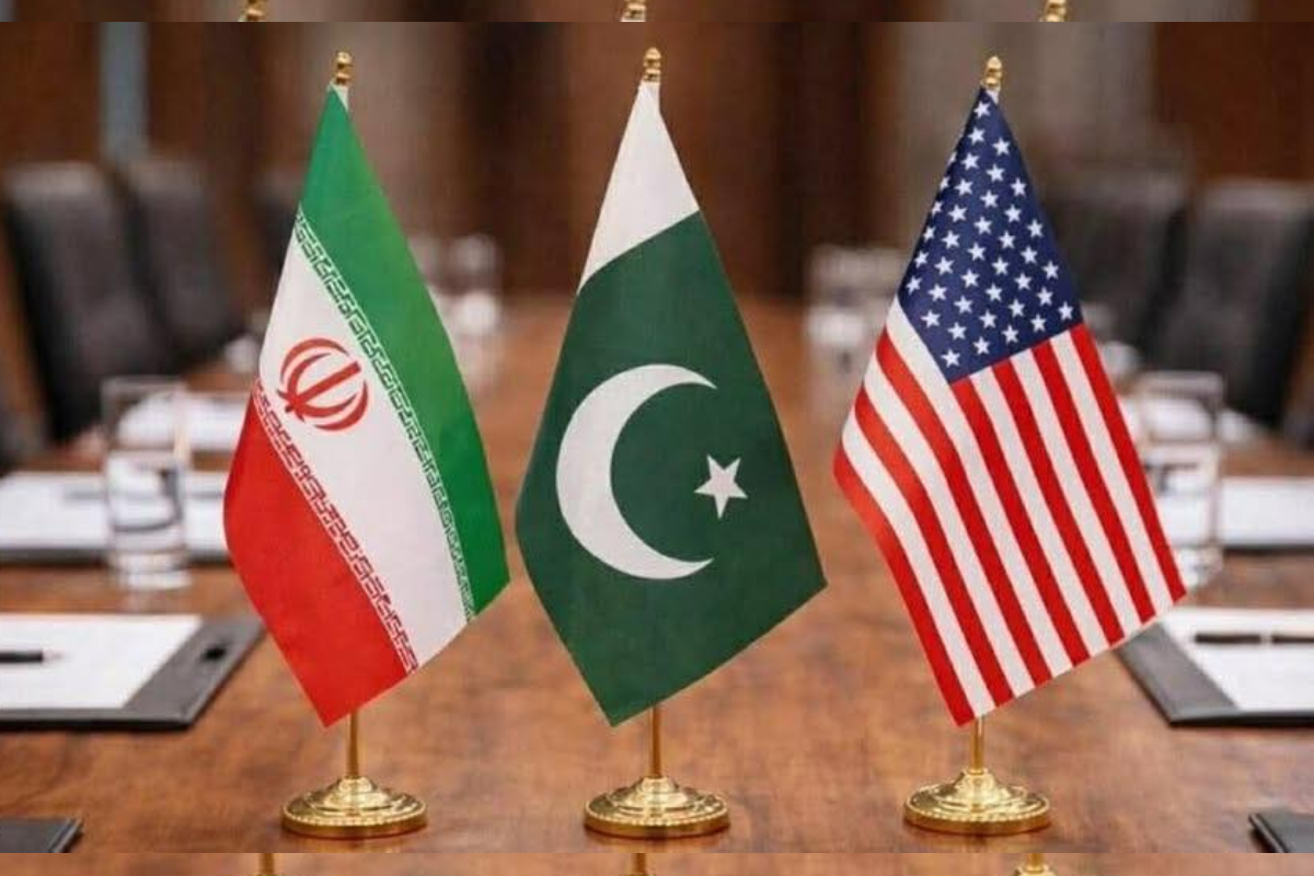 அமெரிக்க பேச்சுவார்த்தை! பாகிஸ்தானில் அடுத்தடுத்து தரையிறங்கும் ஈரானிய விமானங்கள் | Three Planes From Tehran Landed Pakistani Air Base அமெரிக்க பேச்சுவார்த்தை! பாகிஸ்தானில் அடுத்தடுத்து தரையிறங்கும் ஈரானிய விமானங்கள் | Three Planes From Tehran Landed Pakistani Air Base