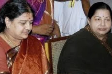 ஜெயலலிதா அவர்களுக்கு சொன்ன அதே கதையை சசிகலாவுக்கும் சொன்ன மருத்துவர்கள்