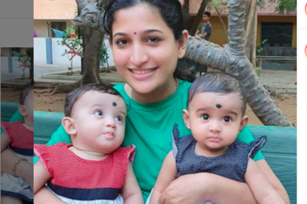 சன் டிவி இளவரசி சீரியல் நடிகை சந்தோஷியை ஞாபகம் இருக்கா..? தனது ட்வின்ஸ் குழந்தைகளுடன் அவர் வெளியிட்டுள்ள புகைப்படம் | Santhoshi With Her Two Daughters
