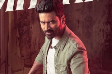 நடிகர் தனுஷின் அடைமொழி இதுதானா.. போஸ்டரை வெளியிட்டு பரபரப்பை கிளப்பிய படக்குழு