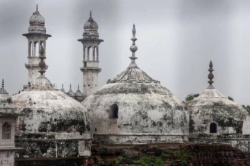 ஞானவாபி மசூதியில் இந்துக்கள் வழிபட அனுமதி; 7 நாட்களில் பூஜை - நீதிமன்றம் உத்தரவு!