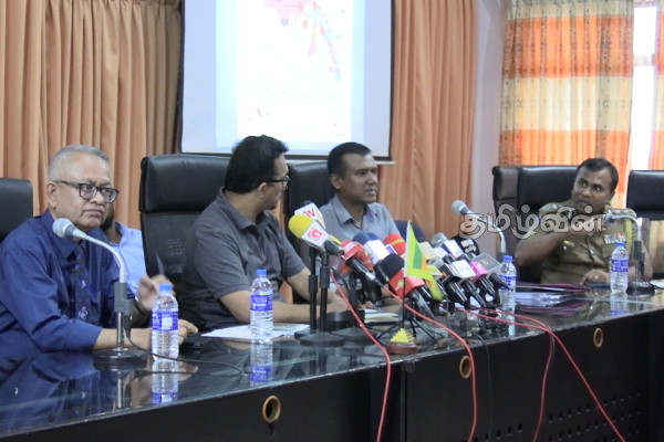 சீரற்ற காலநிலையால் ஏற்பட்டுள்ள அனர்த்தங்கள்! அதிகாரிகளுக்கு அமைச்சர் விடுத்துள்ள பணிப்புரை | Extreme Weather Sri Lanka Heavy Rain Fall