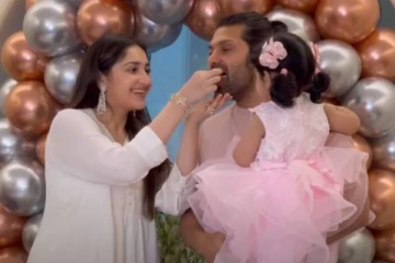 பிரபலங்கள் ஆர்யா-சயீஷா மகள் ஆர்யானா பிறந்தநாள் கொண்டாட்டம்- வீடியோவுடன் இதோ