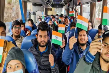 உக்ரைனில் இருந்து வந்த  மாணவர்களை உயர்கல்வி நிறுவனங்கள் சேர்த்து கொள்ள AICTE உத்தரவு