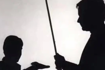 ஆசிரியரின் கொடூர தாக்குதல்: வைத்தியசாலையில் அனுமதிக்கப்பட்ட 7 வயது மாணவன்