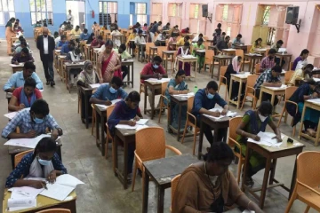 டிஎன்பிஎஸ்சி குரூப் 2 எழுத போறீங்களா? வெளியான முக்கிய அலெர்ட்!