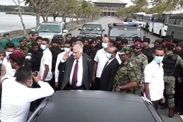 சர்வதேச அளவில் ஒரே நாளில்  சர்வாதிகாரியாக மாறிய ரணில்!