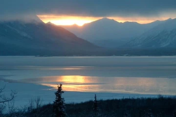 வட பிரிட்டிஷ் கொலம்பியாவில் பனிச்சரிவு விபத்துகள்: 4 பேர் பலி