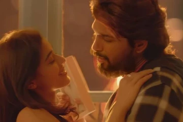 இளம் நடிகையுடன் படுக்கையில் நடிகர் அல்லு அர்ஜுன்!! புகைப்படத்தை பார்த்து ஷாக்காகும் ரசிகர்கள்..