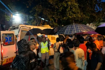 ඉන්දියාවේ උමගක් ඇතුළේ මහා පිපිරීමක් - කම්කරුවෝ 25ක් හිරවෙයි 10කගේ සිරුරු සොයාගනී