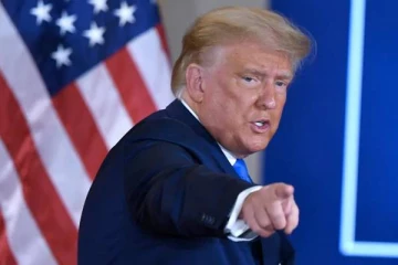 அமெரிக்க போர் விமானங்களில்  சீன கொடிகளை பறக்கவிடுங்கள்: டொனால்ட் டிரம்ப் விசித்திர யோசனை