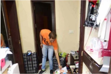 வீட்டு வேலை செய்துவந்த இளம்ஜோடி: கதவைப் திறந்து பார்த்த தொழிலதிபருக்கு கிடைத்த பேரதிர்ச்சி