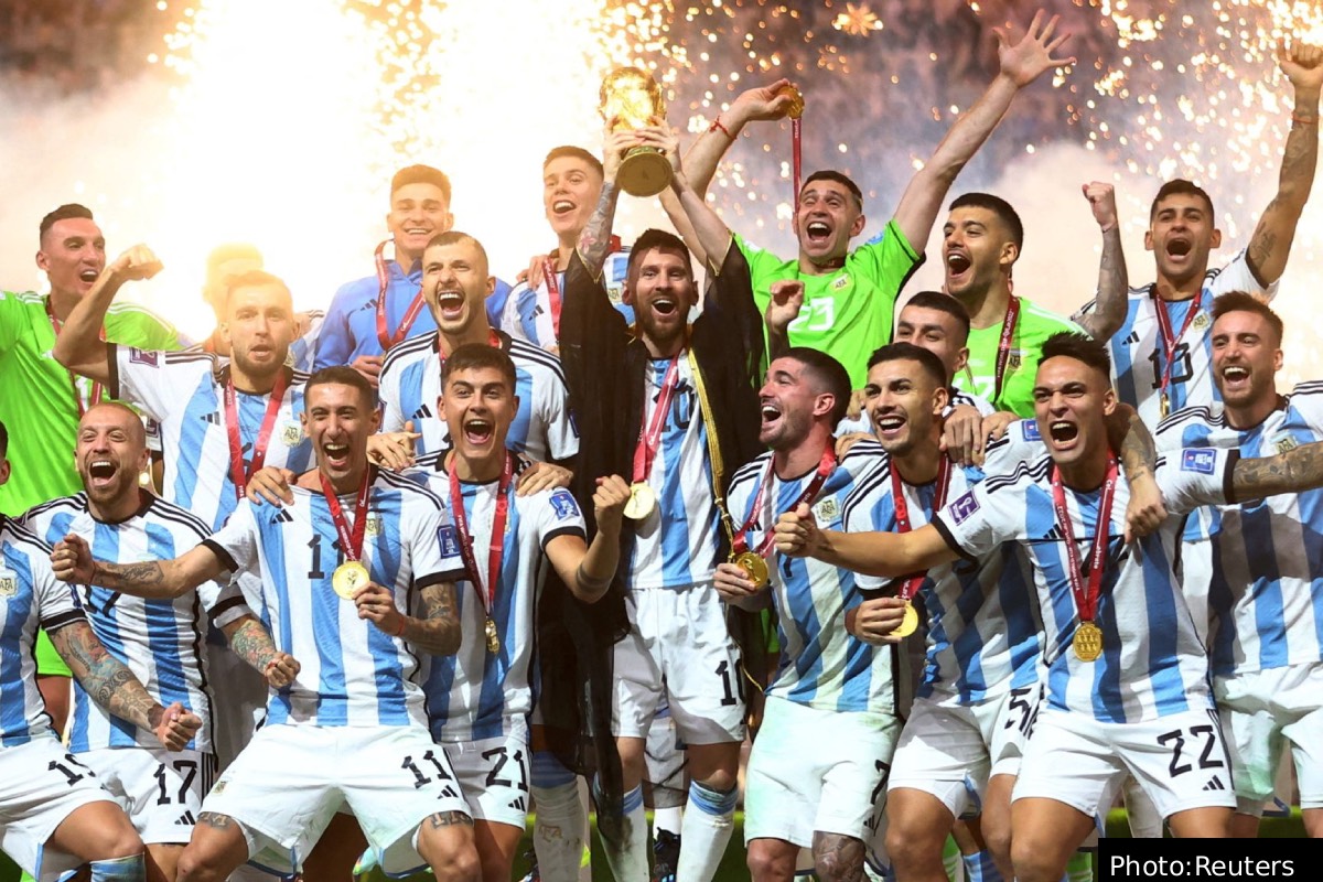 உலகக் கோப்பை கால்பந்து இறுதிப்போட்டி: $2 மில்லியனை தாண்டிய டிக்கெட் விலைகள் | Football World Cup Final Tickets Rate Over 2 Mil