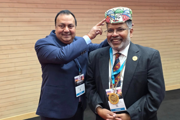 உலக அறுவைசிகிச்சை அமையத்தின் தலைவராக யாழ்ப்பாண தமிழர் நியமனம்; பலரும் வாழ்த்து! | Jaffna Prof Dr Thavam Thambipillai Assumed Ics உலக அறுவைசிகிச்சை அமையத்தின் தலைவராக யாழ்ப்பாண தமிழர் நியமனம்; பலரும் வாழ்த்து! | Jaffna Prof Dr Thavam Thambipillai Assumed Ics