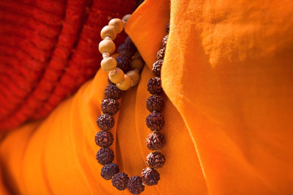 மாய வித்தைக்காட்டி வில்லங்கமான ஆசி வழங்கிய போலி இளம் சாமியார் ; காணொளியால் வெடித்த சர்ச்சை | Controversy Over Young S Bizarre Blessing Video மாய வித்தைக்காட்டி வில்லங்கமான ஆசி வழங்கிய போலி இளம் சாமியார் ; காணொளியால் வெடித்த சர்ச்சை | Controversy Over Young S Bizarre Blessing Video