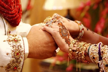 திருமண நிகழ்வில் மோதல்; சமரசம் செய்ய சென்றவருக்கு நேர்ந்த கதி!