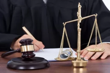 யாழ் பலாலி மருந்தகத்தின் செயற்பாடுகளை நிறுத்த நீதிமன்றம் கட்டளை