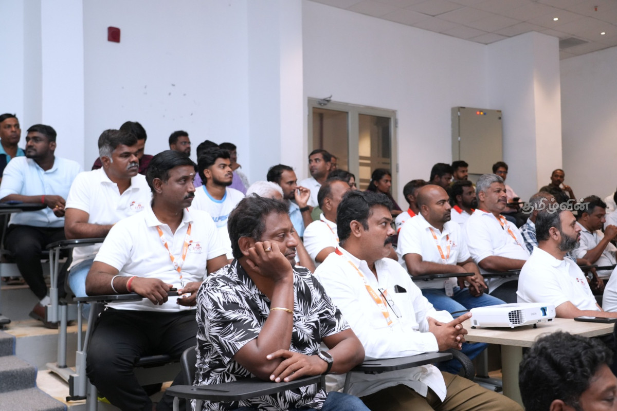 சுற்றுலா வளர்ச்சி வடக்கு மக்களின் வாழ்வாதாரத்தை உயர்த்த வேண்டும் - யாழில் ஆளுநர் வேதநாயகன் வலியுறுத்தல் | North Governor Statement Regarding Tourism சுற்றுலா வளர்ச்சி வடக்கு மக்களின் வாழ்வாதாரத்தை உயர்த்த வேண்டும் - யாழில் ஆளுநர் வேதநாயகன் வலியுறுத்தல் | North Governor Statement Regarding Tourism