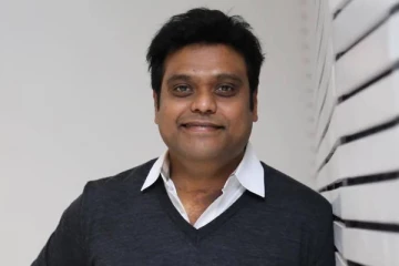 முதல் முறையாக தனது அப்பா, அம்மா புகைப்படத்தை வெளியிட்ட ஹாரிஸ் ஜெயராஜ்.. இதோ பாருங்க