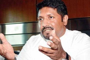 ரூபாவின் பெறுமதி போன்று அரசாங்கத்தின் பெறுமதியும் வீழ்ச்சியடைந்து செல்கின்றது