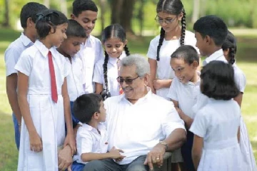 அனைத்து மாணவர்களுக்கும்  தடுப்பூசி;  அரசாங்கம் அறிவிப்பு!